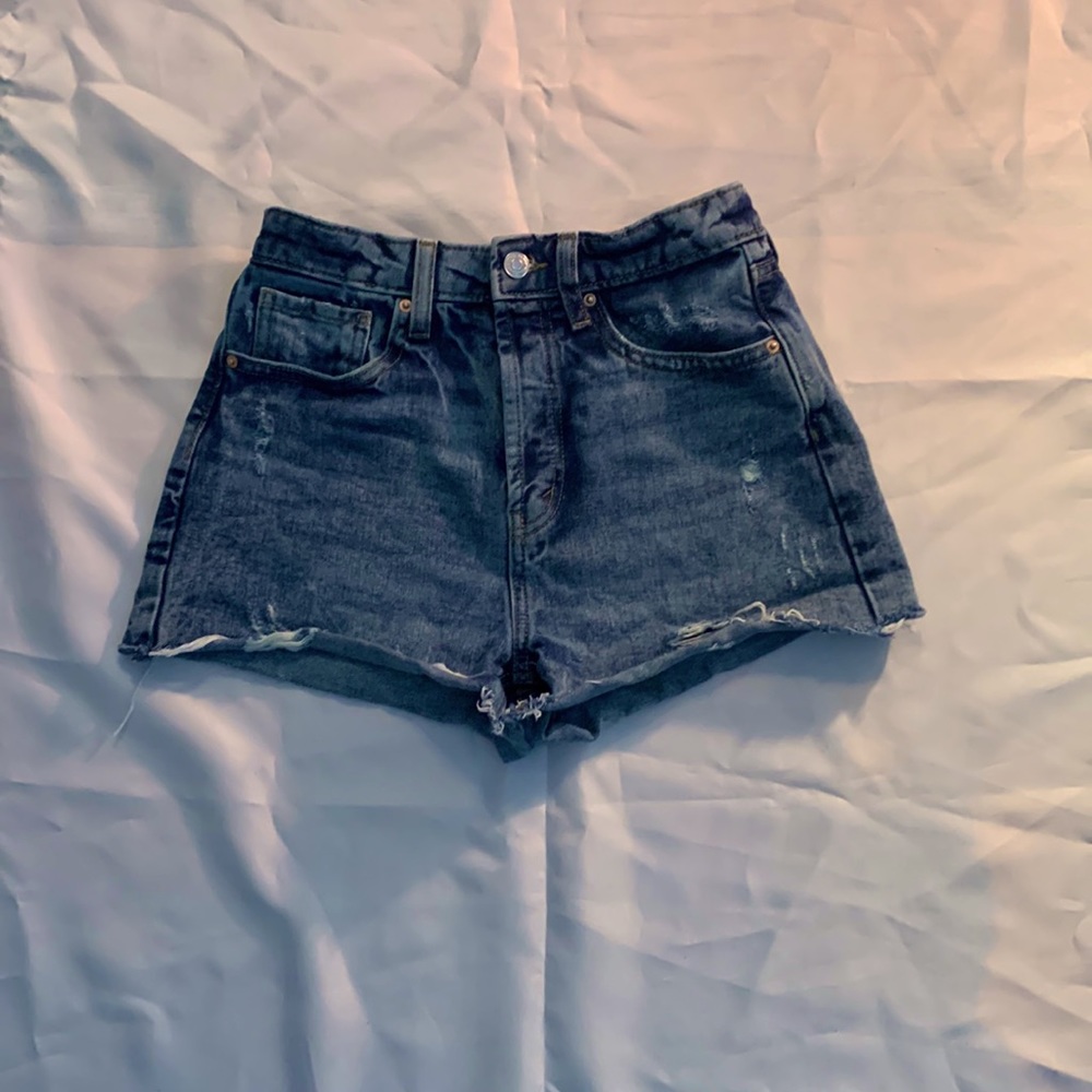High rise shorts perfect for a hot summer day